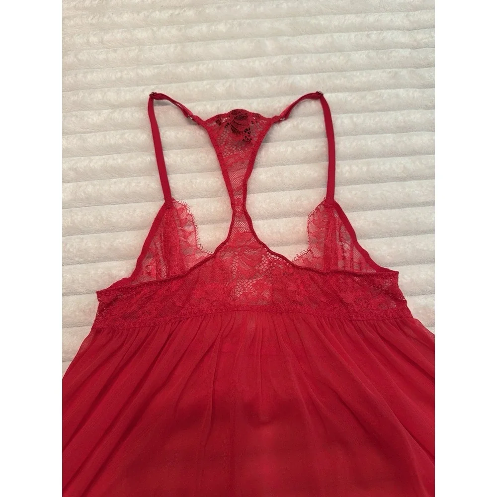 Victoria's Secret Red Lace T-Back Babydoll Chemise‎ Lingerie Small